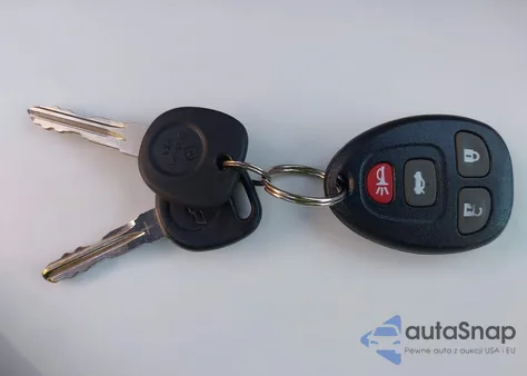 2005 Chevrolet Malibu z USA, uszkodzony, nr VIN 1G1ZS52F15F194065